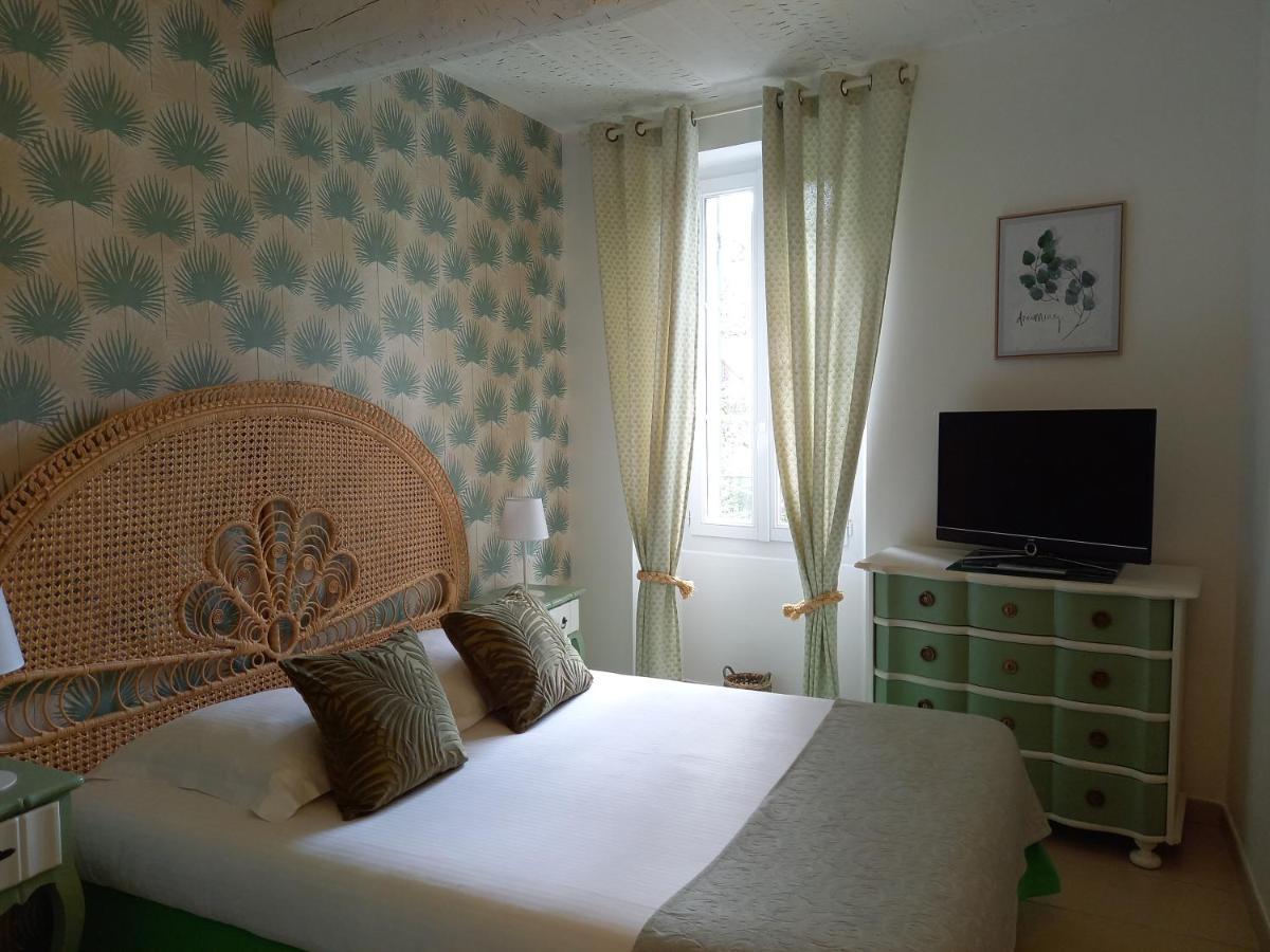 Hotel Restaurant Notre Dame Collobrières 외부 사진