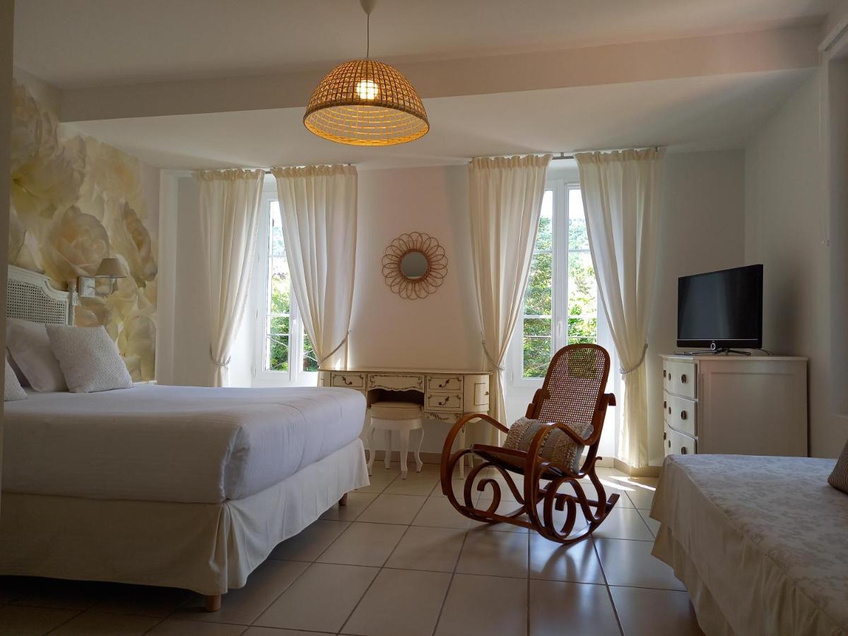Hotel Restaurant Notre Dame Collobrières 외부 사진