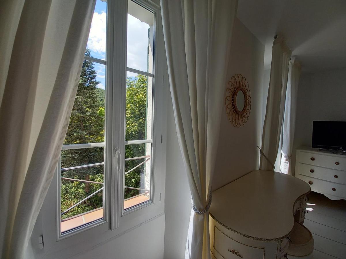 Hotel Restaurant Notre Dame Collobrières 외부 사진