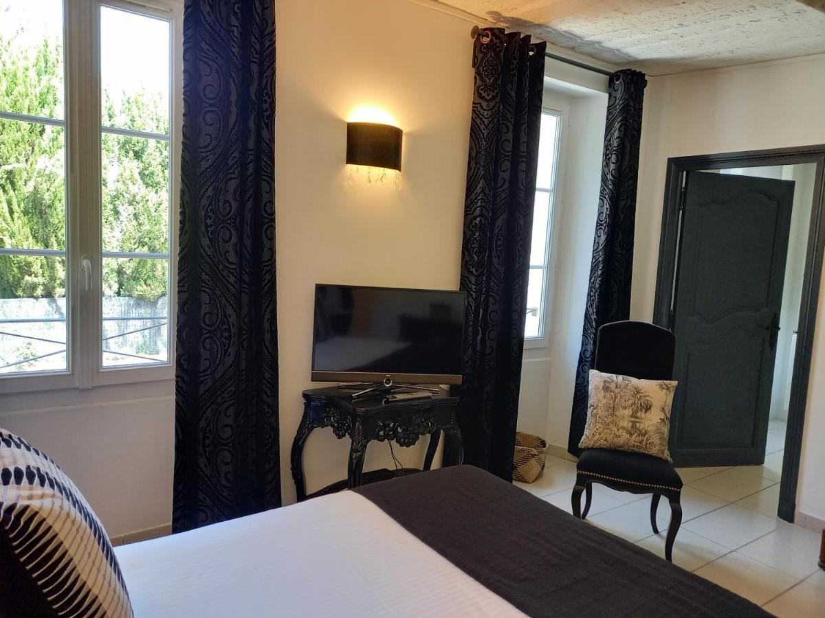 Hotel Restaurant Notre Dame Collobrières 외부 사진